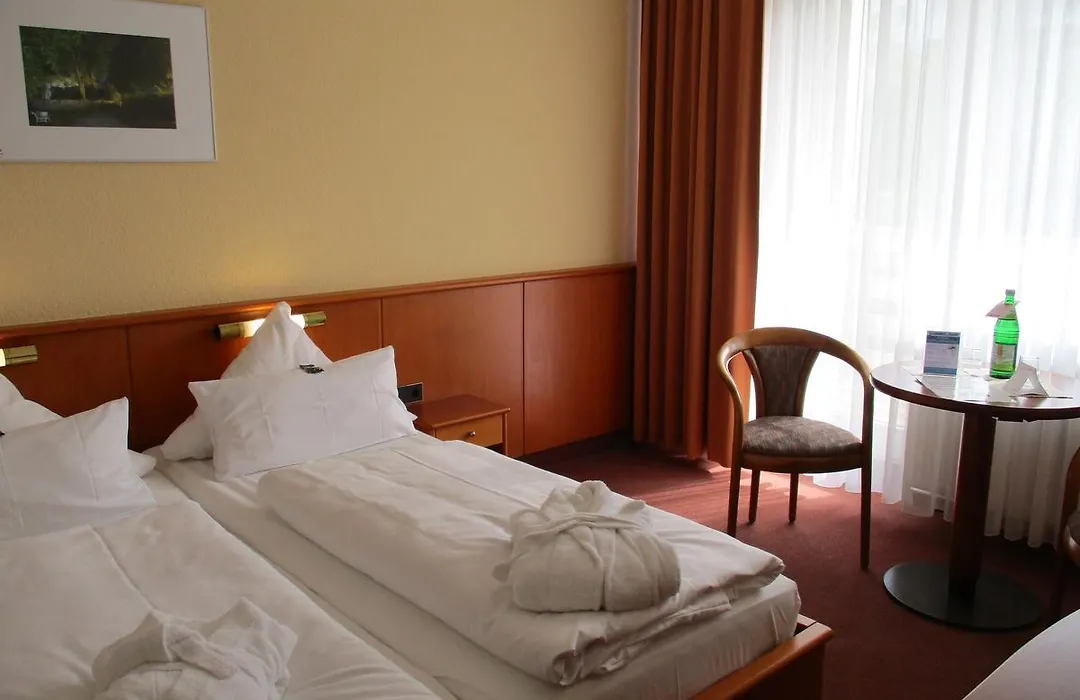 Vitalhotel Weisse Elster-1